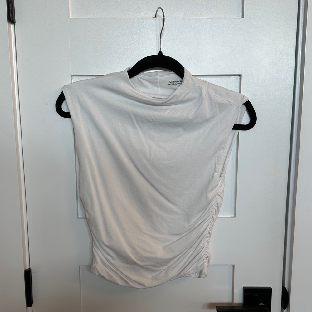 Abercrombie & Fitch White Paloma Top